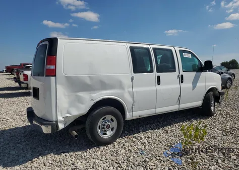 2020 GMC Savana G2500 from USA, damaged, VIN 1GTW7AFG2L1256638